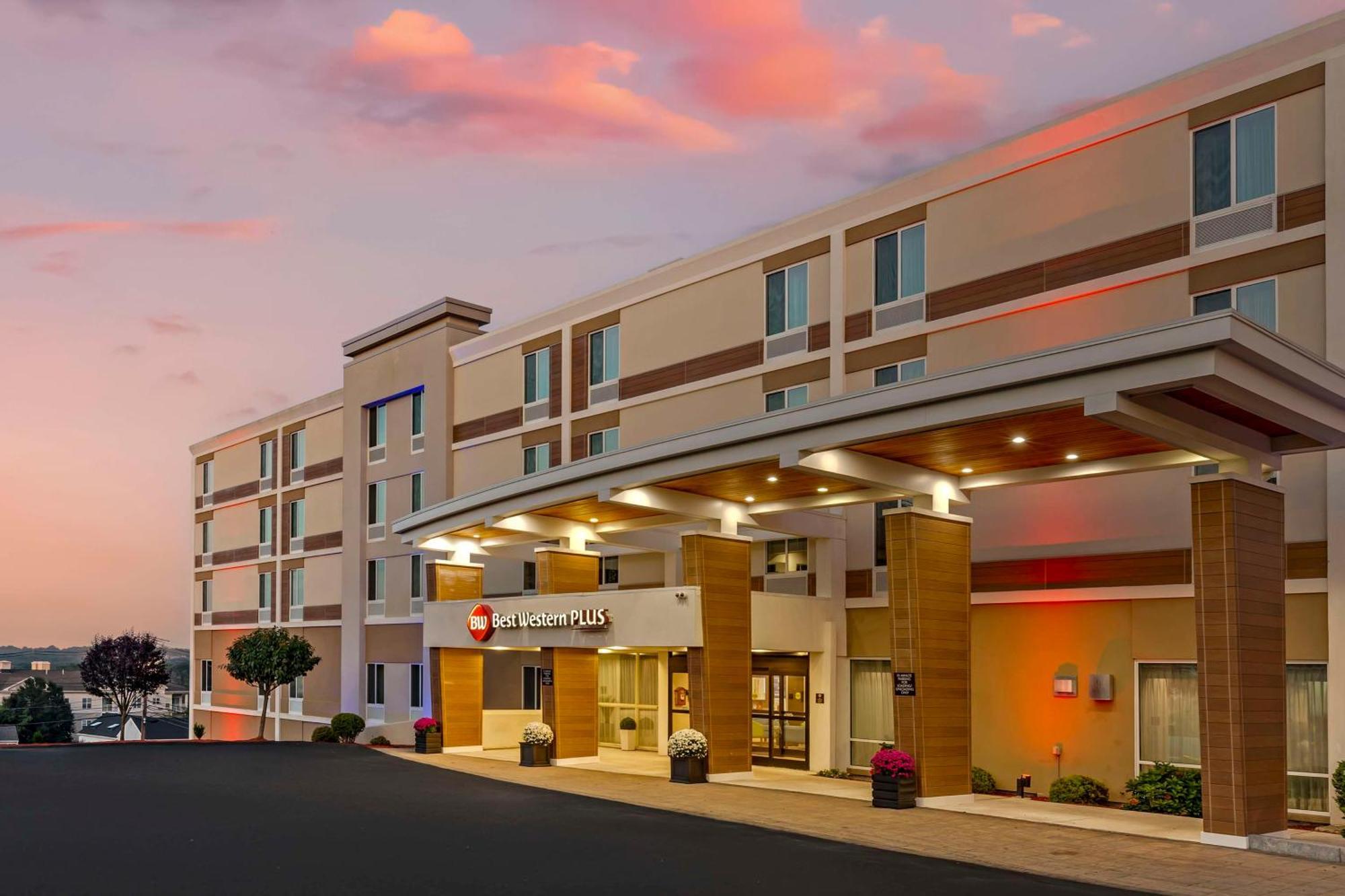 Best Western Plus North Shore Hotel Danvers Εξωτερικό φωτογραφία